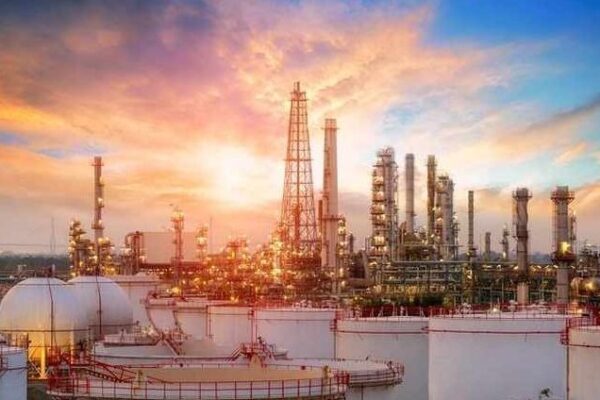 Gas-Industries-in-UAE-750x424